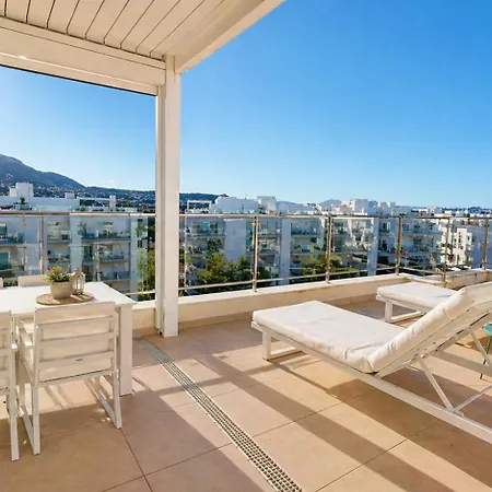 Atico Buen Vivir Con Gran Terraza Y Vistas Espectaculares En Marina Real Ii By Family Homes Apartmán